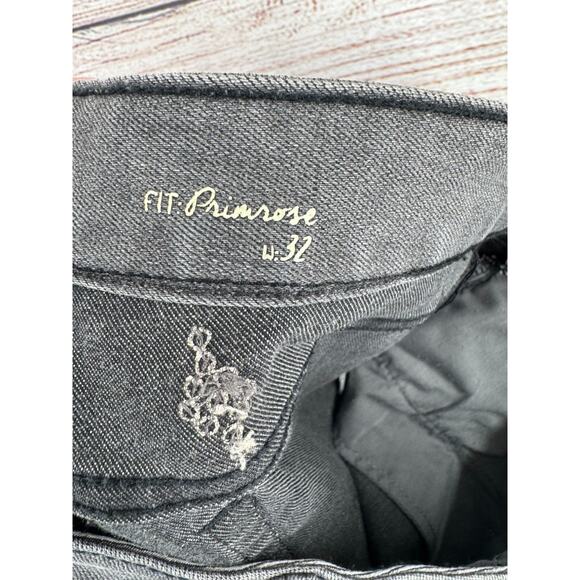 Sundance Sequined Tapered Leg Stretch Jeans Womens Size 32 Gray Light Wash Denim - Picture 9 of 13